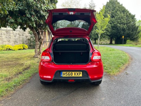 Suzuki Swift ATTITUDE DUALJET 12