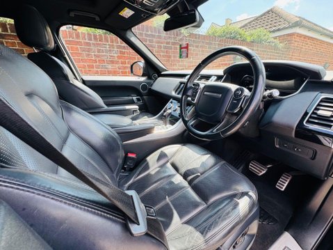 Land Rover Range Rover Sport 3.0 SD V6 HSE Dynamic SUV 5dr Diesel Auto 4WD Euro 6 (s/s) (306 ps) 11
