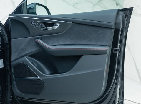 Audi RS Q8 VORSPRUNG 27