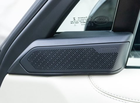 Land Rover Range Rover P530 First Edition 27