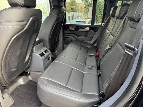 Ineos Grenadier FIELDMASTER EDITION 46