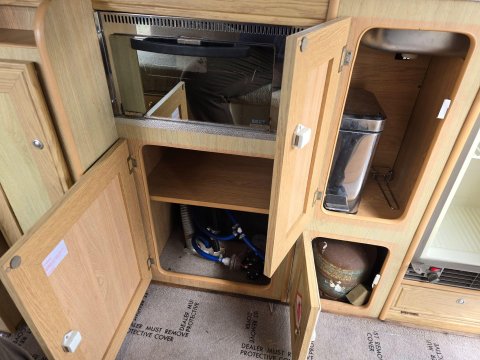 Ford Transit Custom JC Leisure 19