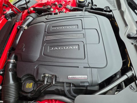 Jaguar F-Type F-TYPE S Supercharged 27