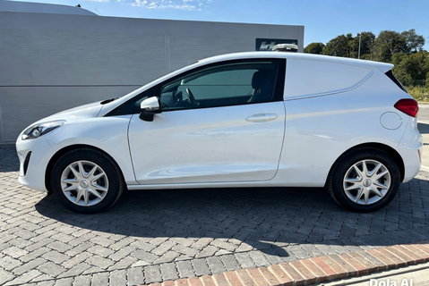 Ford Fiesta 1.5 Tdci Panel Van - Air Con 8