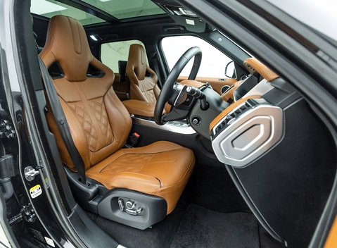 Land Rover Range Rover Sport 5.0 SVR URBAN 10