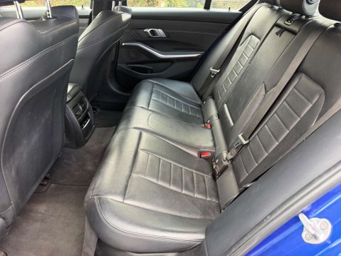 BMW 3 Series 2.0 330e M Sport Auto 4dr 34
