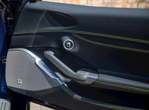 Ferrari Portofino 23