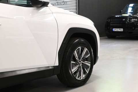 Hyundai TUCSON 1.6 Tucson SE Connect TGDi HEV Auto 5dr 18
