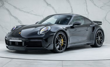 Porsche 911 Turbo S (992) 1