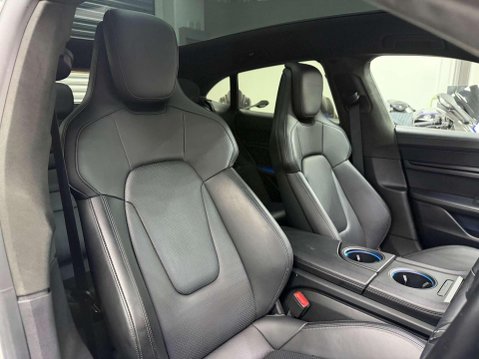 Porsche Taycan Performance Plus 93.4kWh Turbo Cross Turismo 5dr Electric Auto 4WD (680 ps) 27