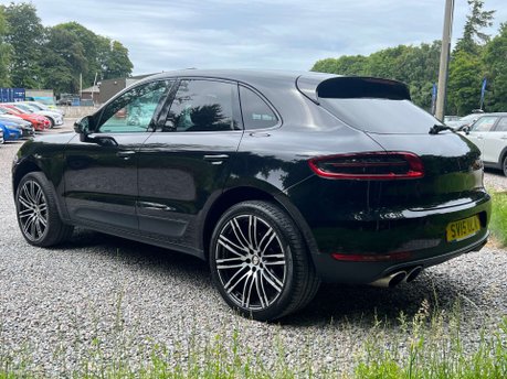 Porsche Macan 3.0 Macan S Semi-Auto 4WD 5dr 9
