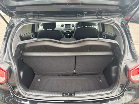Hyundai i10 1.2 i10 Premium SE Auto 5dr 19