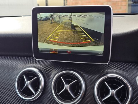 Mercedes-Benz A Class A 200 AMG LINE PREMIUM PLUS 22