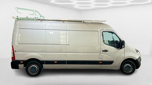 Vauxhall Movano LWB L3H2 Medium Roof Air Con Sensors EURO 6 NO VAT 3