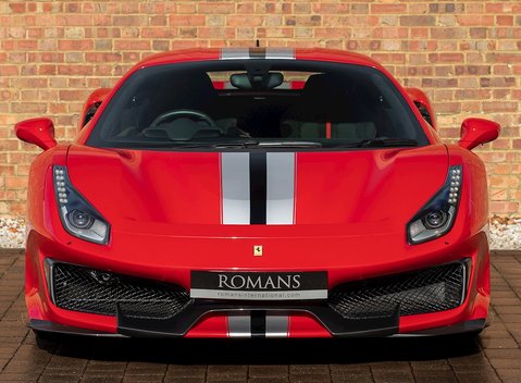 Ferrari 488 Pista 4
