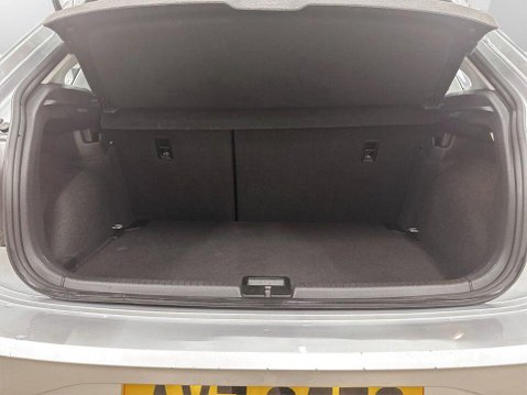 Volkswagen Polo 1.0 EVO Life Hatchback 5dr Petrol Manual Euro 6 (s/s) (80 ps) Cruise Contr 21