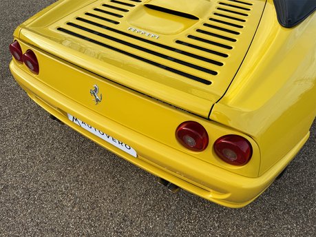 Ferrari F355 SPIDER MANUAL 26