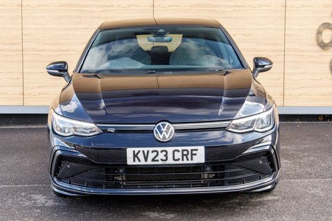 Volkswagen Golf R-LINE TSI 5