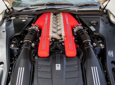 Ferrari F12 Berlinetta 28