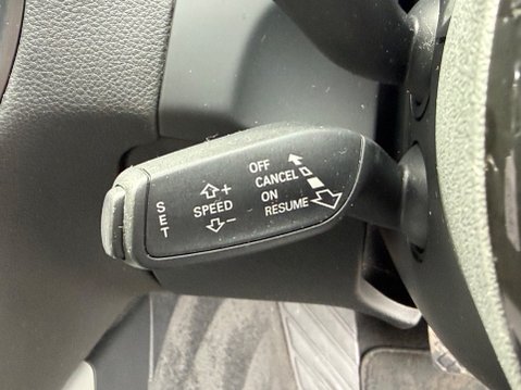 Audi Q5 TDI QUATTRO S LINE PLUS 18