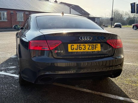 Audi RS5 4.2 RS 5 FSI Quattro Auto 4WD 2dr 19