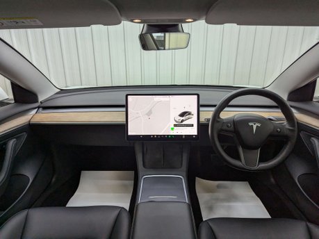 Tesla Model 3 Model 3 Long Range AWD 4WD 4dr 2