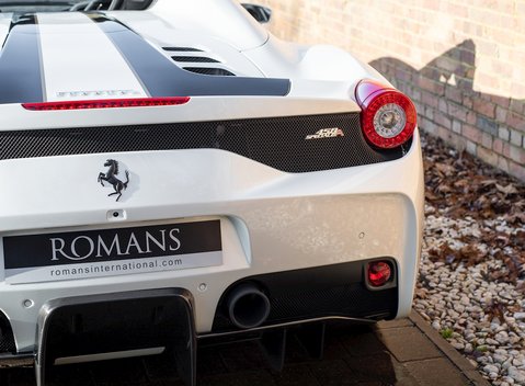 Ferrari 458 Speciale Aperta 27