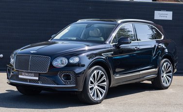 Bentley Bentayga V8 AZURE 2