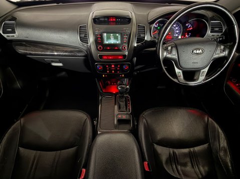 Kia Sorento CRDI KX-2 11