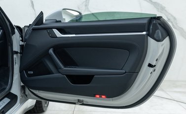 Porsche 911 Targa 4S (992) 29