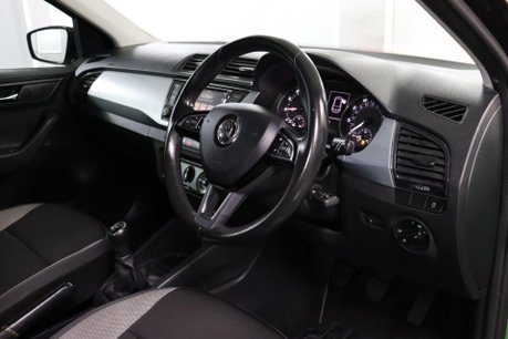 Skoda Fabia COLOUR EDITION TSI 5