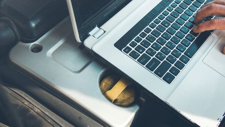 Electronic service & Diagnosis 