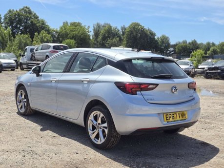 Vauxhall Astra 1.4i Turbo SRi Hatchback 5dr Petrol Auto Euro 6 (s/s) (150 ps) 29