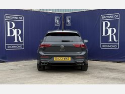 Volkswagen Golf 1.5 eTSI MHEV R-Line Hatchback 5dr Petrol Hybrid DSG Euro 6 (s/s) (150 ps) 6