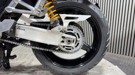 Yamaha XJR1300 RACER 2015 13K MOT MARCH 2027 WARRANTY MUSCLE BIKE 9
