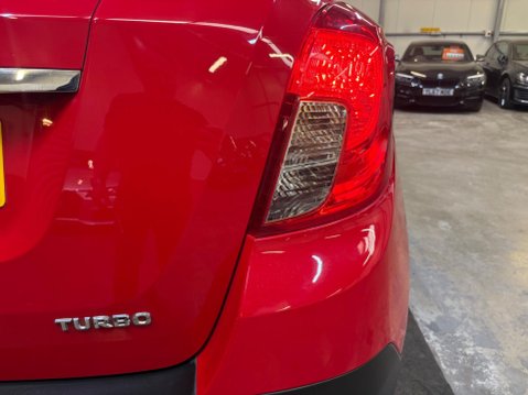 Vauxhall Mokka 1.4i Turbo Exclusiv 2WD Euro 6 (s/s) 5dr 28