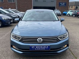 Volkswagen Passat 2.0 Passat SE Business TDI BlueMotion Technology 4dr 5