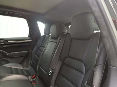 Porsche Cayenne 4.8 Cayenne V8 T Tiptronic S 4WD 5dr 62