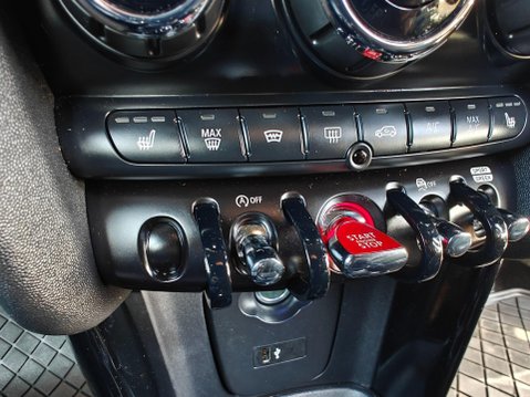 Mini Hatch 1.5 Cooper Exclusive Steptronic Euro 6 (s/s) 5dr 49