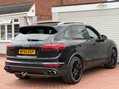 Porsche Cayenne 4.2 TD V8 S TiptronicS 4WD Euro 6 (s/s) 5dr 18