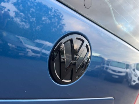 Volkswagen Transporter Shuttle 2.0 TDI T30 LWB CAMPER 20