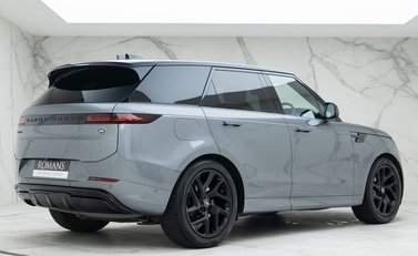Land Rover Range Rover Sport D300 Dynamic SE 7