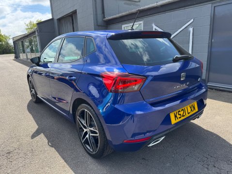SEAT Ibiza TSI FR SPORT 12