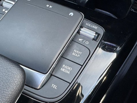 Mercedes-Benz CLA Class 2.0 CLA220d AMG Line (Premium Plus) Shooting Brake 8G-DCT Euro 6 (s/s) 5dr 45