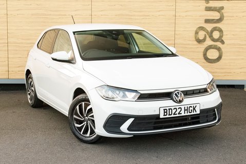 Volkswagen Polo LIFE TSI 1