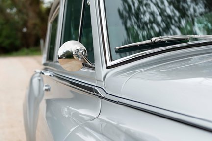 Rolls-Royce Silver Cloud II LWB 14
