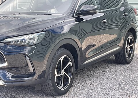 MG HS 1.5 T-GDI PHEV TROPHY 5