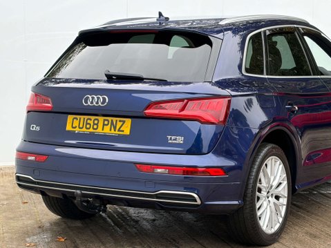 Audi Q5 2.0 Q5 S Line TFSI Quattro Semi-Auto 4WD 5dr 35