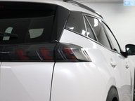 Peugeot 2008 PURETECH S/S ALLURE PREMIUM 23
