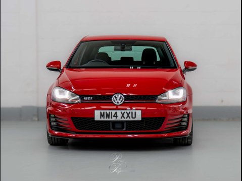 Volkswagen Golf 2.0 Golf GTi Semi-Auto 3dr 4